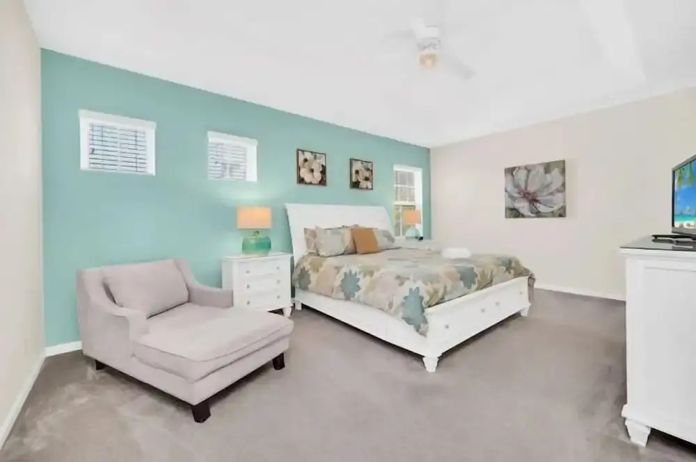 Stunner 6Br W/ South Pool, Lake View & Near Golf