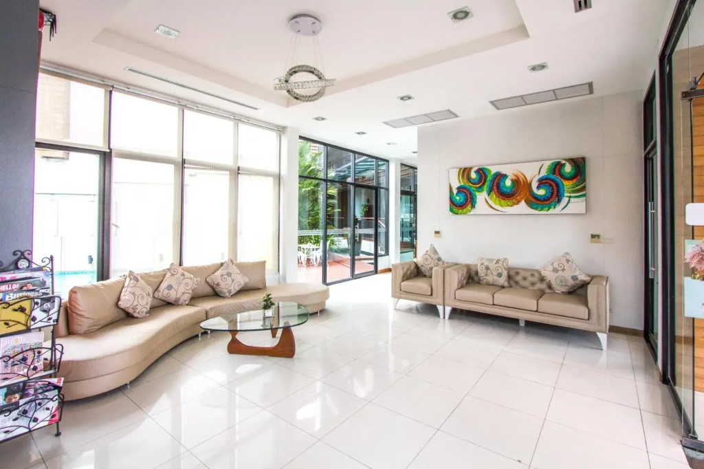 Mamaison Hotel