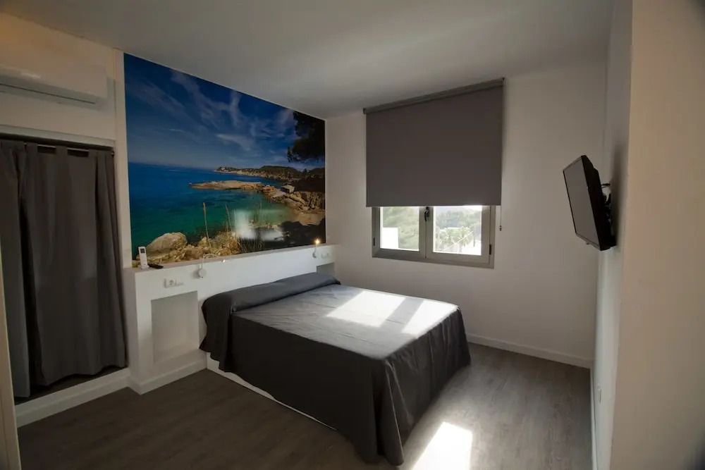 Hostal Sa Vinya Suites
