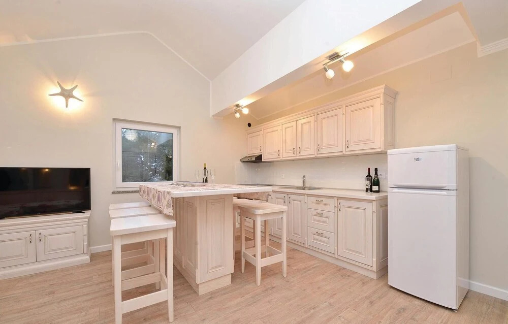 Awesome Home in Kosljun With Wifi and 7 Bedrooms