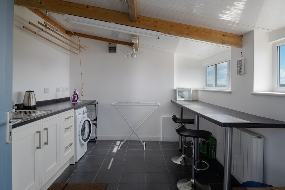 Coastal Retreat on Wales Path With Sea Views