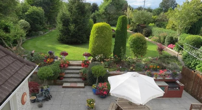Rosewood Bed & Breakfast