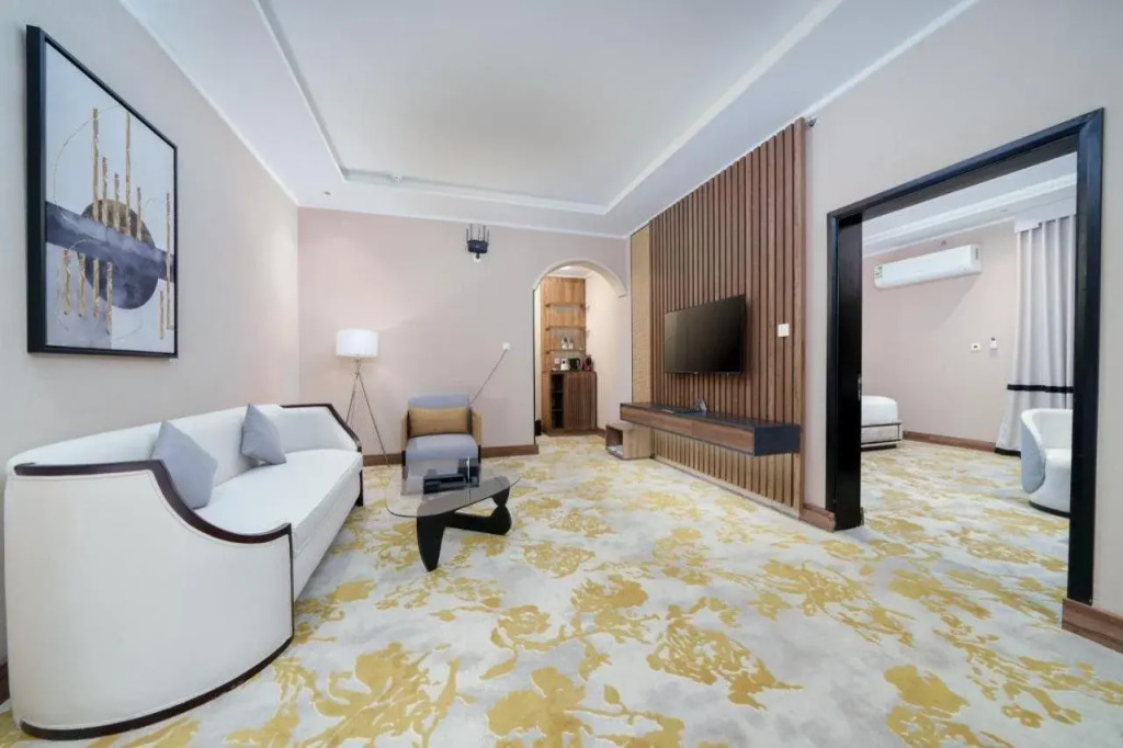 Larichy Hotel Tabuk