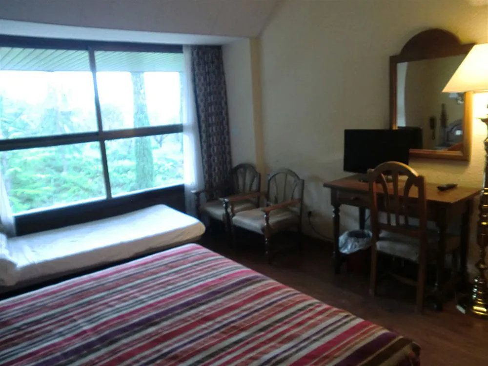 Hostal El Tozal