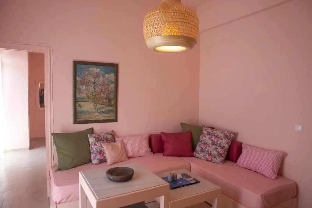 Ann's apartment II
