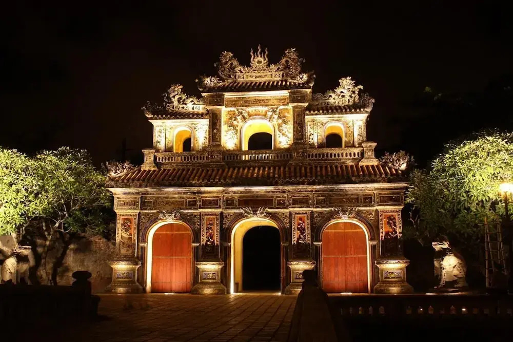 SH Hotel & Motorbikes For Rent