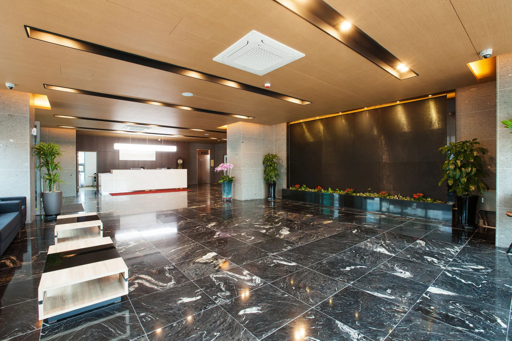 YOUUS Hotel