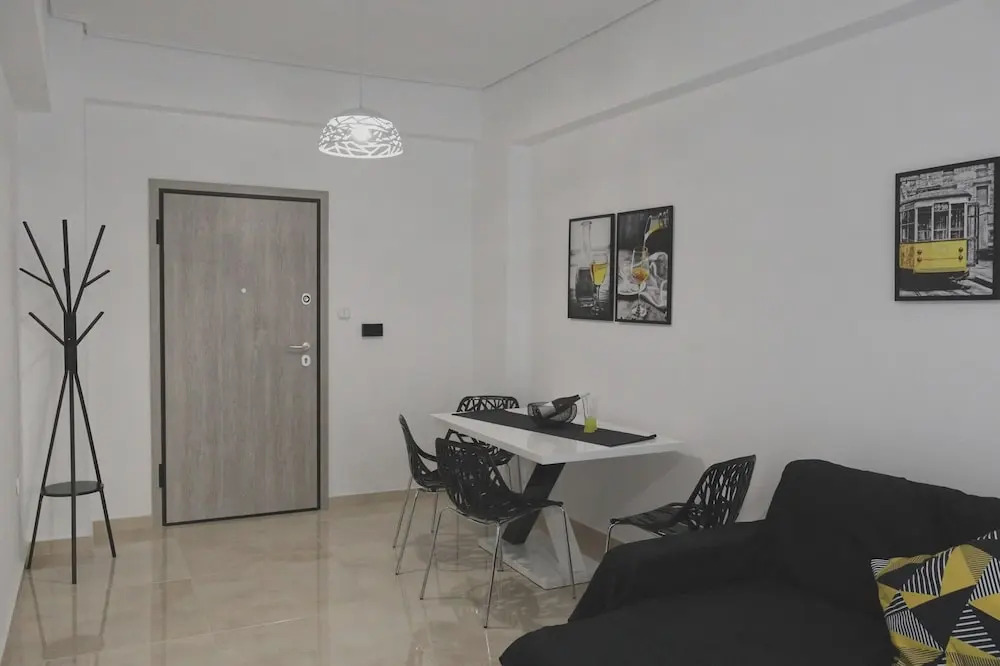 Apartment with One Bedroom in Athina, with Balcony And Wifi - 8 Km From the Beach