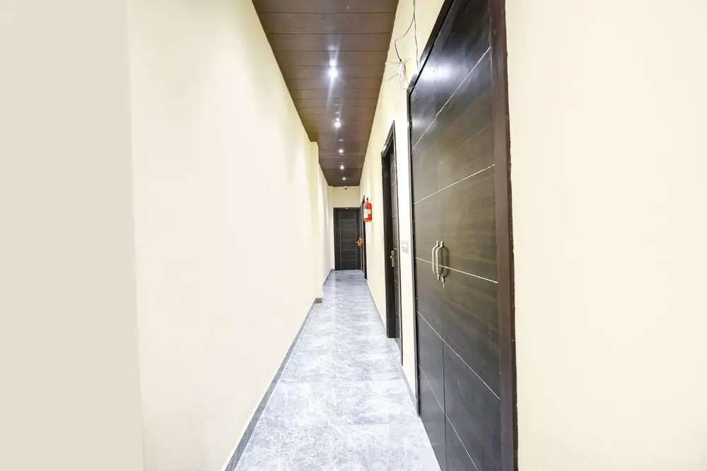Hotel O Shiva Residency