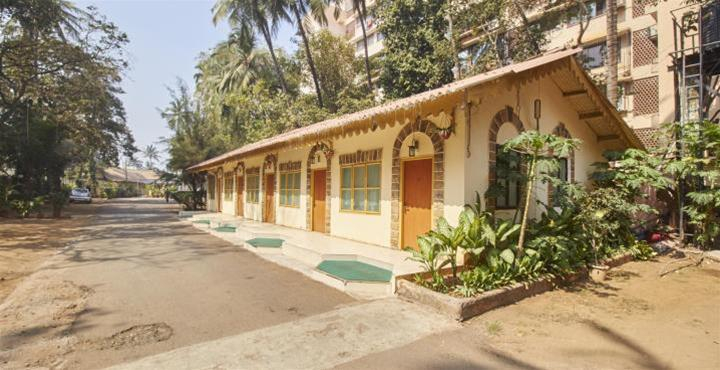 Bloom Hotel - Juhu
