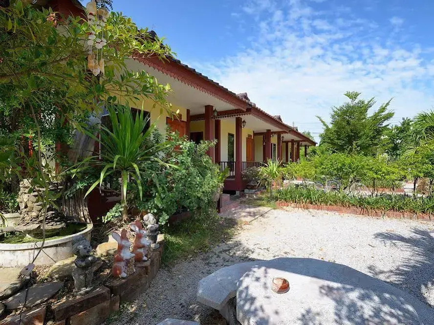 Sangaroon Resort