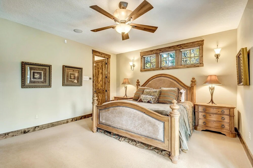 13 Vine Maple Home 5 Bedrooms 5.5 Bathrooms Home