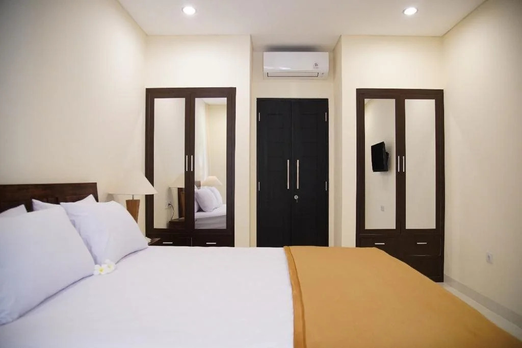 Eddys Cottages & Villa