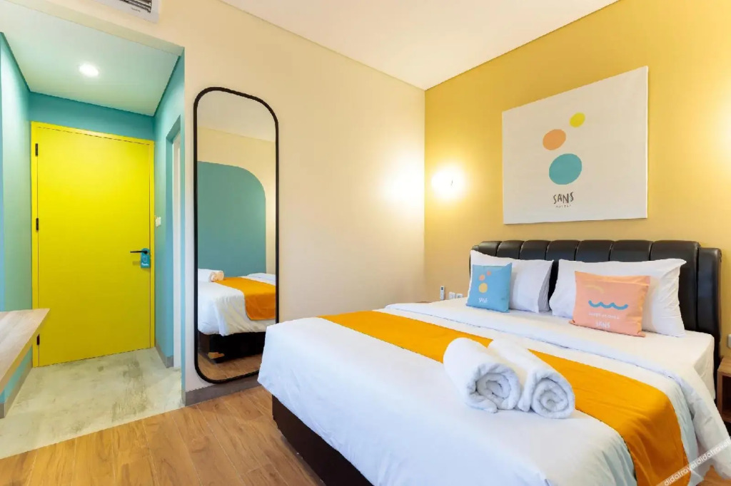 Sans Hotel Kelapa Gading Jakarta
