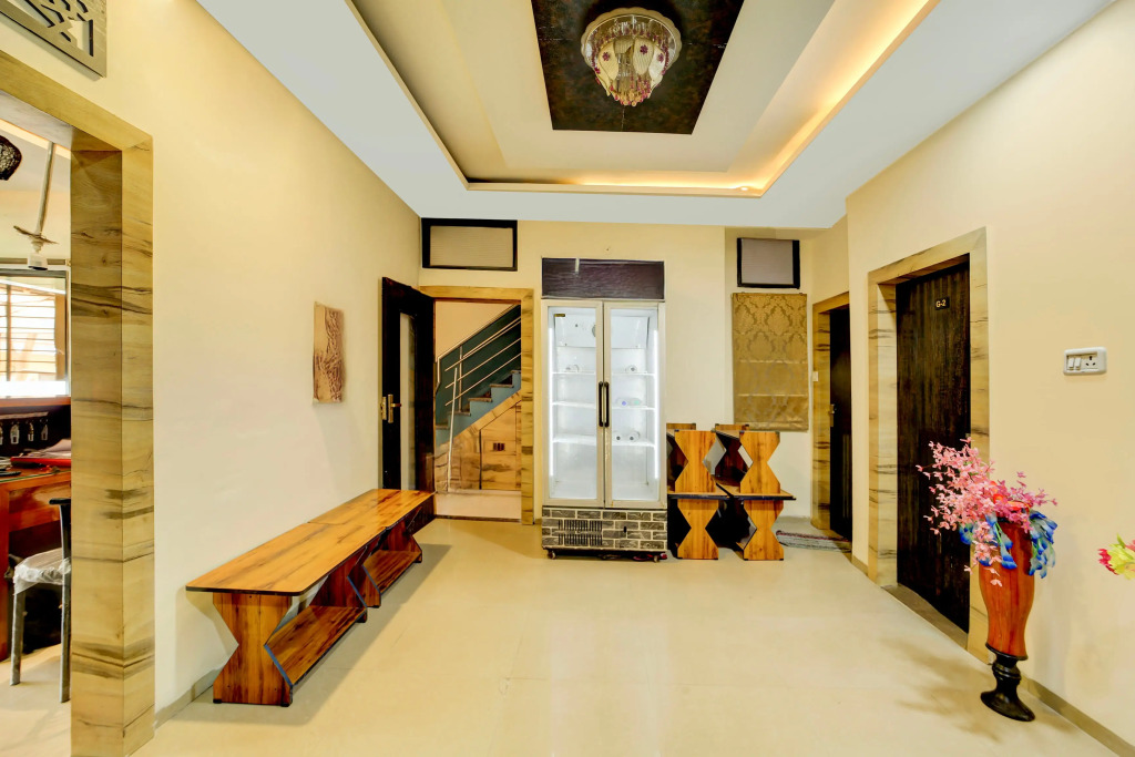 Super Collection O ISKCON Radha Govind Formerly Hotel Shivom