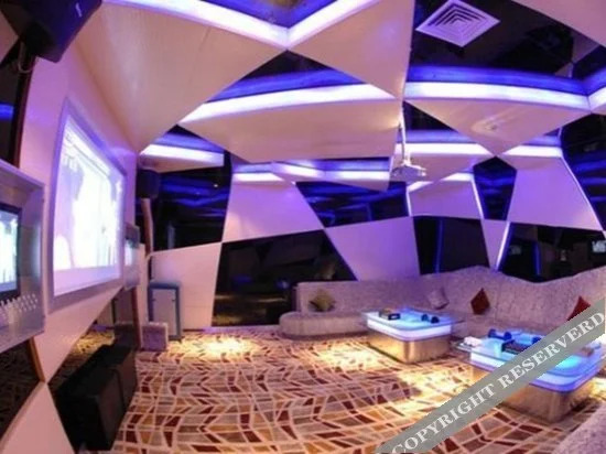 Zhuankou Yangtze Hotel