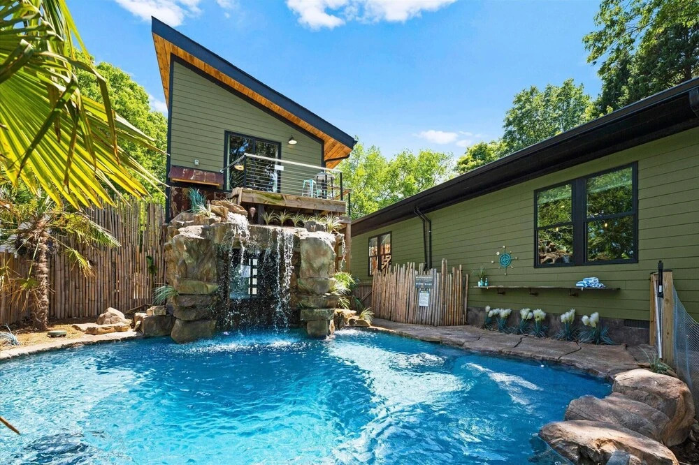 Nancy Key w/Pool, Wine Cave, Optional Boat Rental