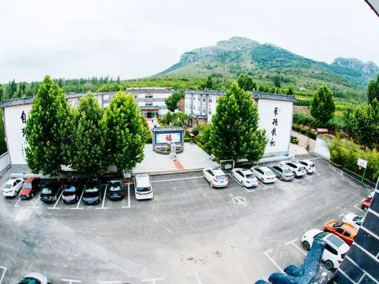 Qufu Shenghushanzhuang (Nishan Shengjing Luxuancun Scenic Area Store)