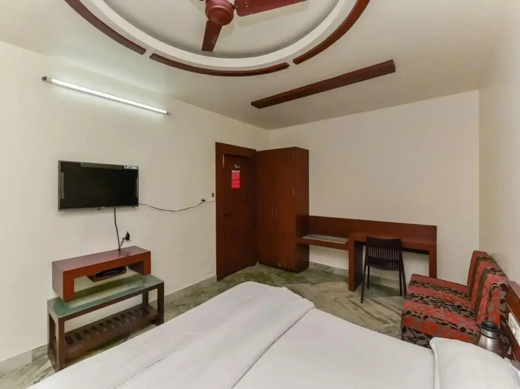Hotel Anjalik