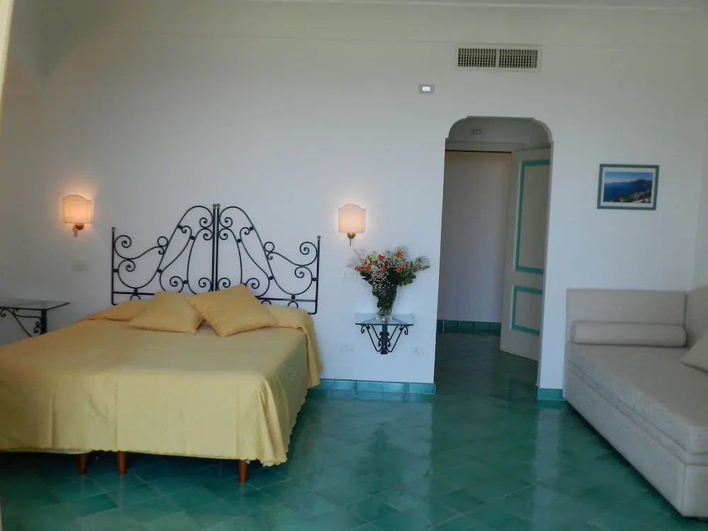 Bacio del Sole B&B Positano