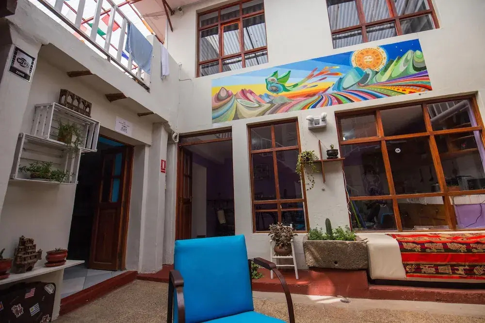 Tupackers Hostel