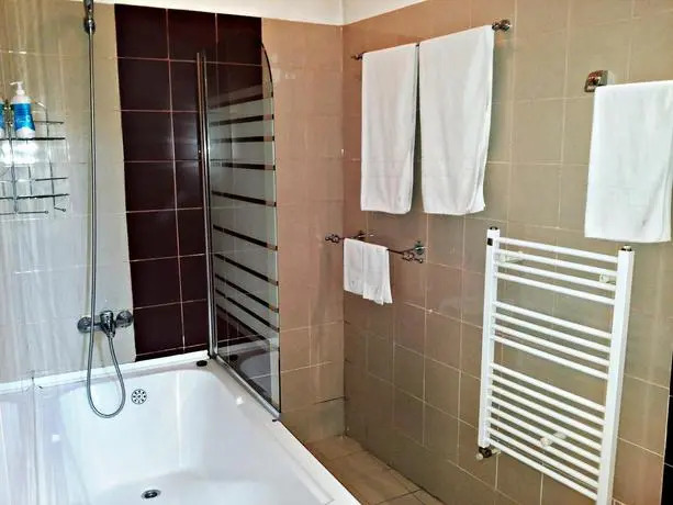 Lucas Aparthotel