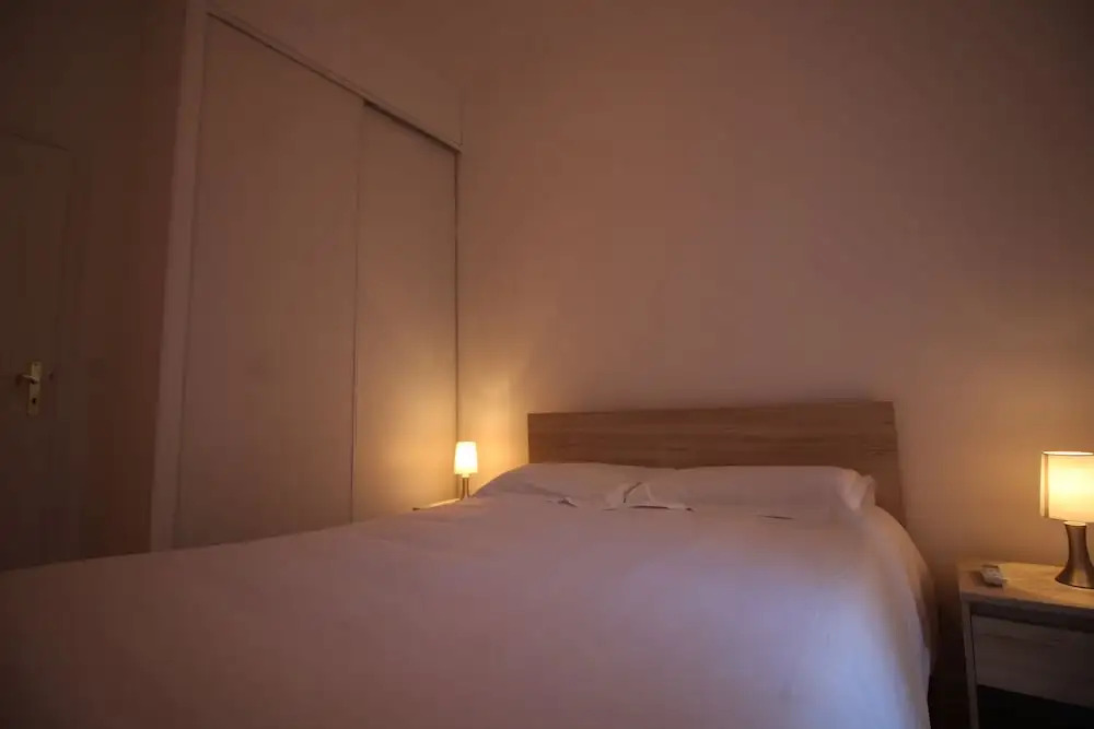 Nice Booking - FRANCE Carré d'Or - Plage