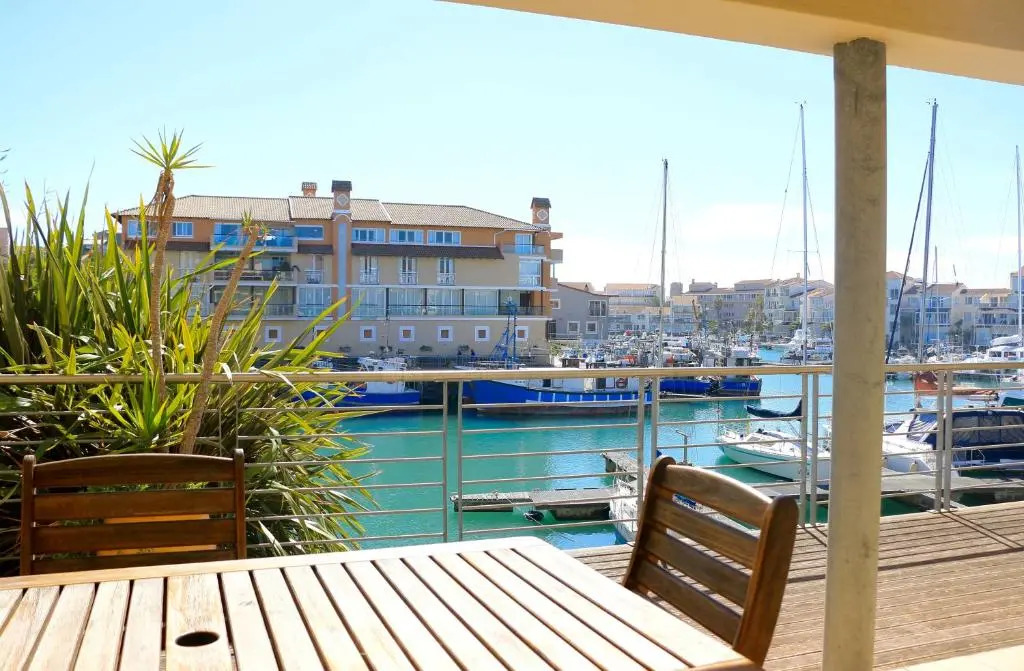 Quarterdeck 17