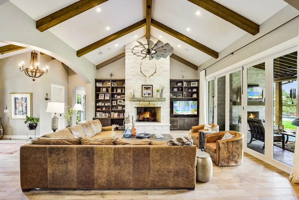 The Arrive Luxury Ranch Estate 5 Bedroom Estate