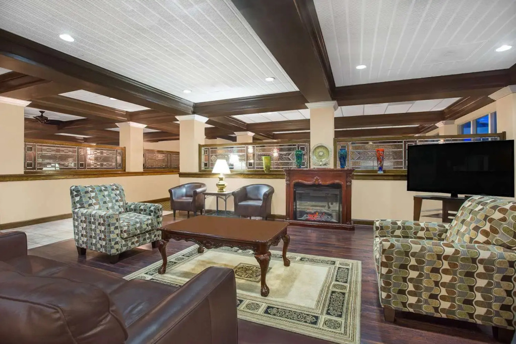 Days Inn - Asheville Mall