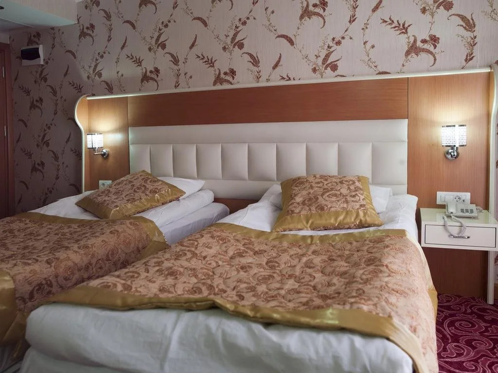 Baver Hotel
