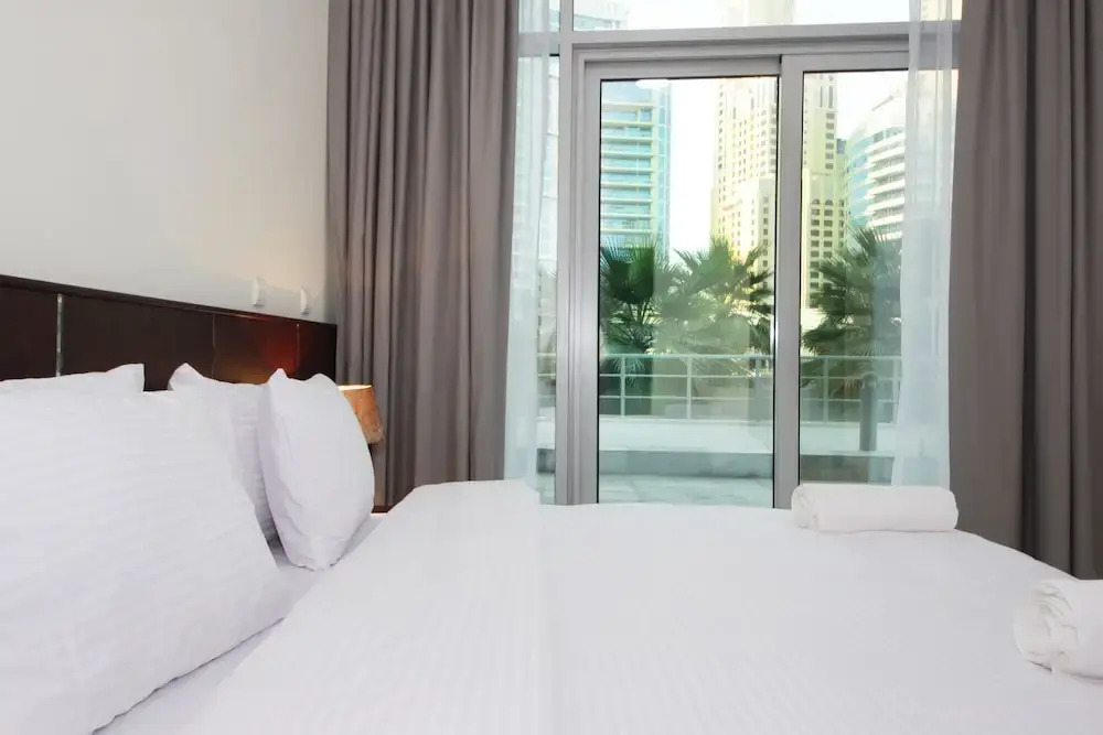 Town House In Dubai Marina Walk