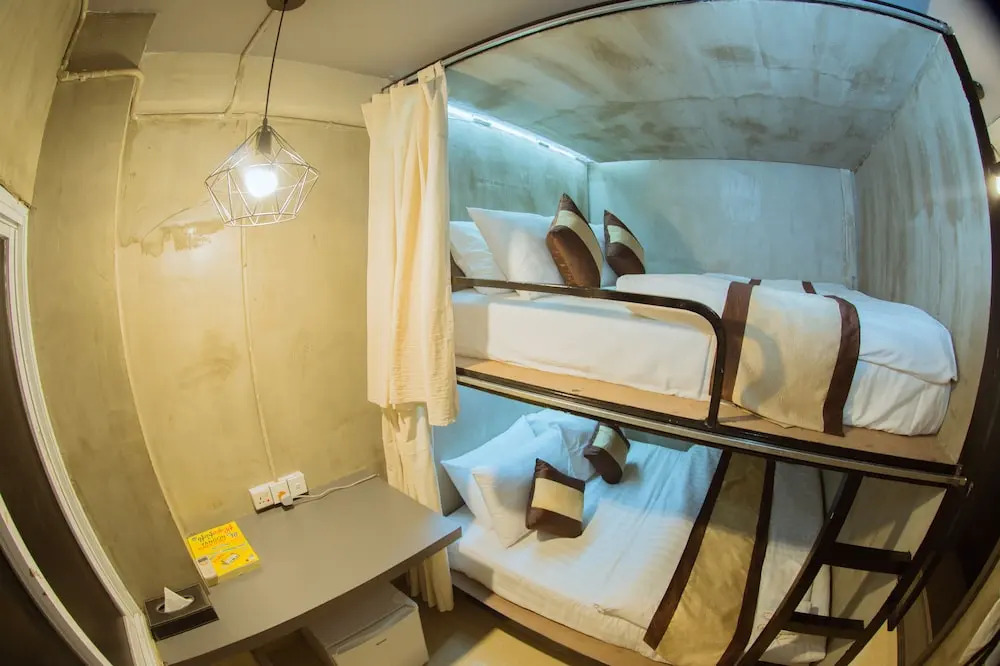 The Lodge Yangon Hostel
