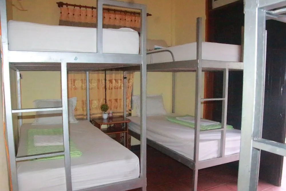 Van Anh Backpacker Hostel