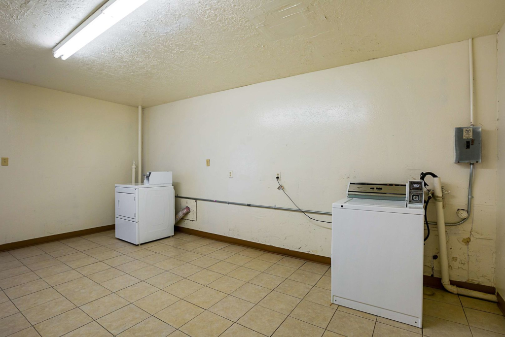 Motel 6-Madisonville, TX