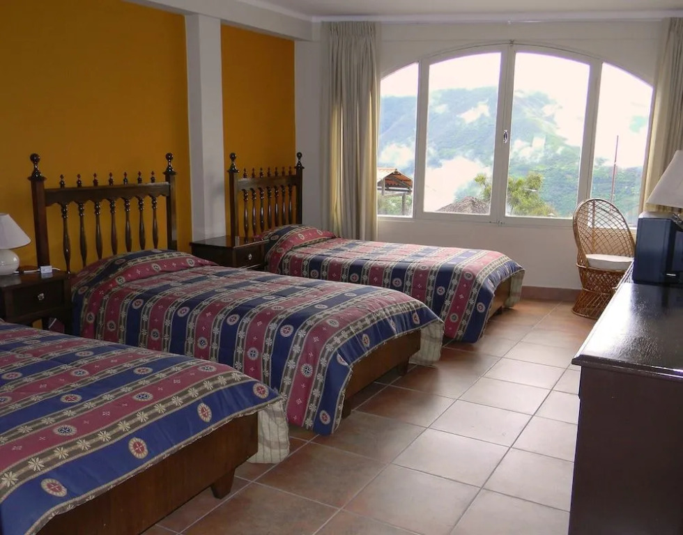 Jazmines Hotel