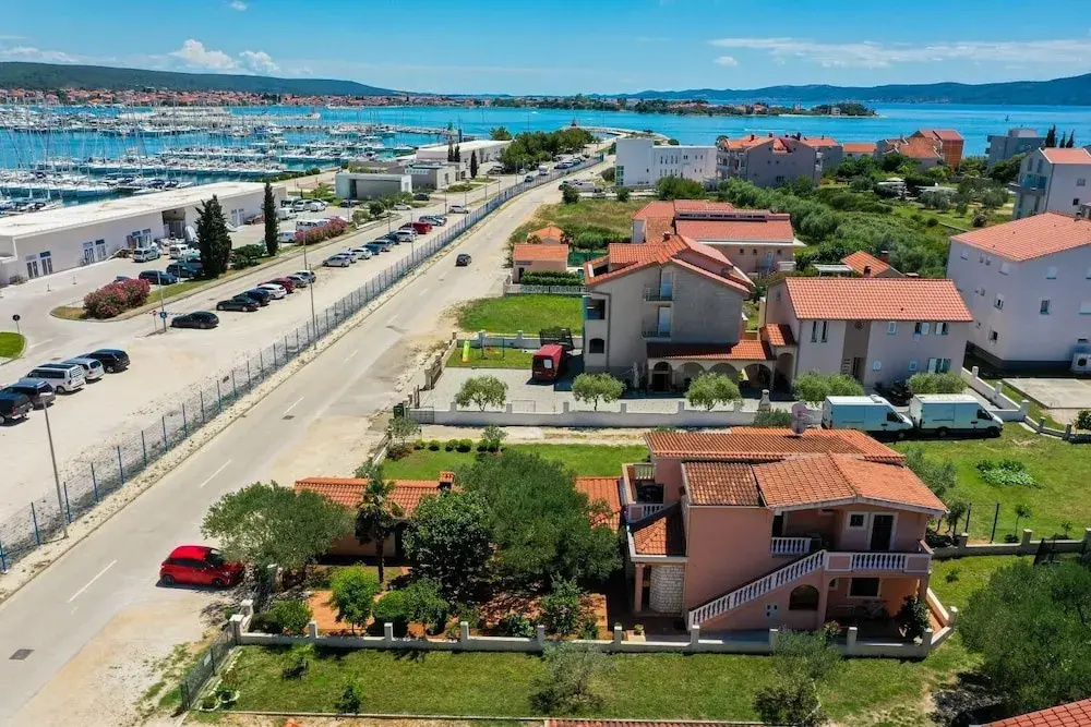 Vesna - 200 m From Beach - A1