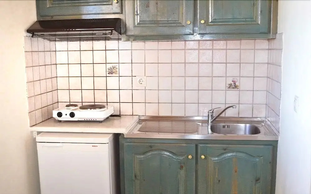 Odysseia Apartments
