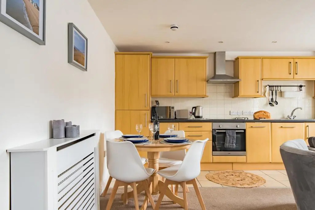 Pebble Bay - beautiful apartment in Deal, close to the beach