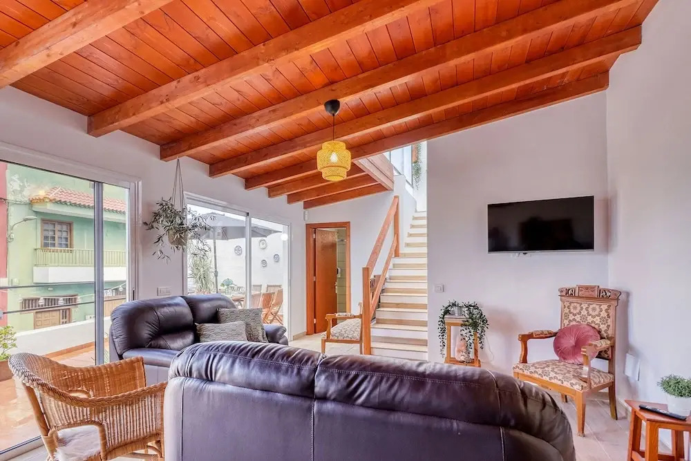 Cozy House w BBQ Teide Views Near City Center
