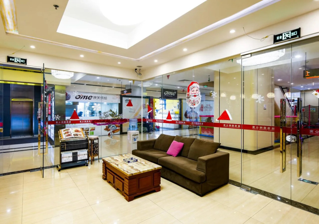 Longqiang International Apartment