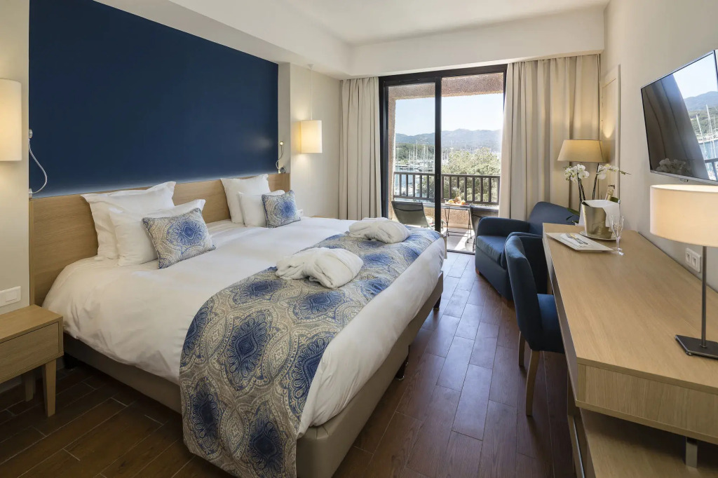 Hôtel Helios & SPA - Ile des Embiez