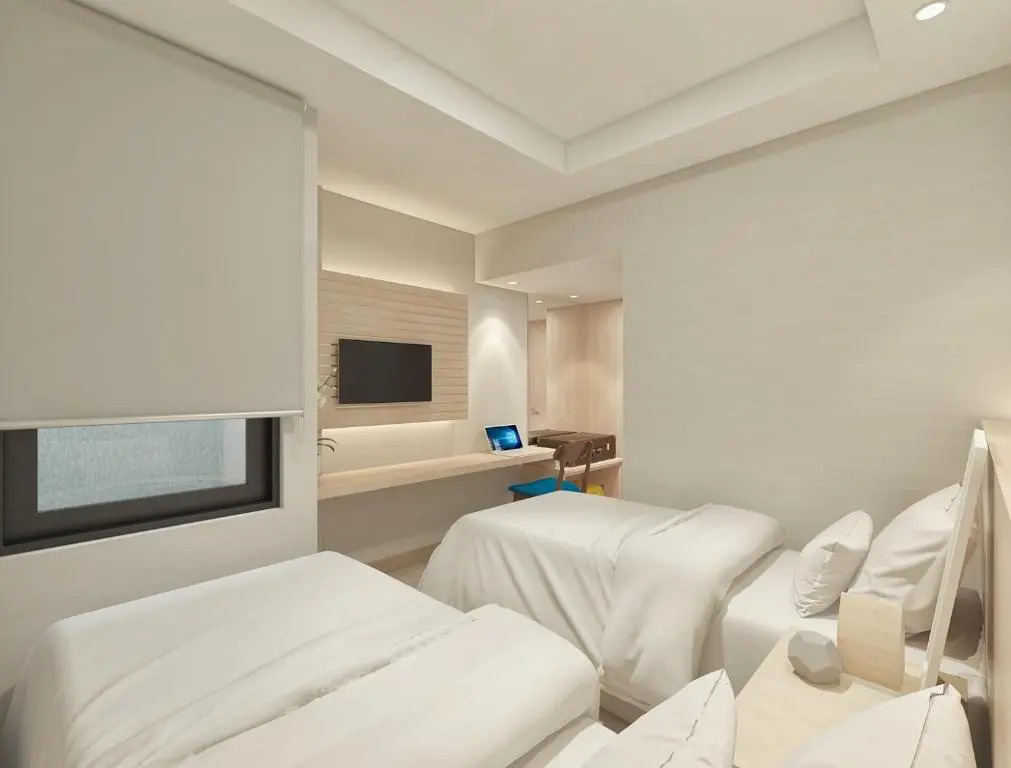 Eightin Hotel Sudirman Jakarta