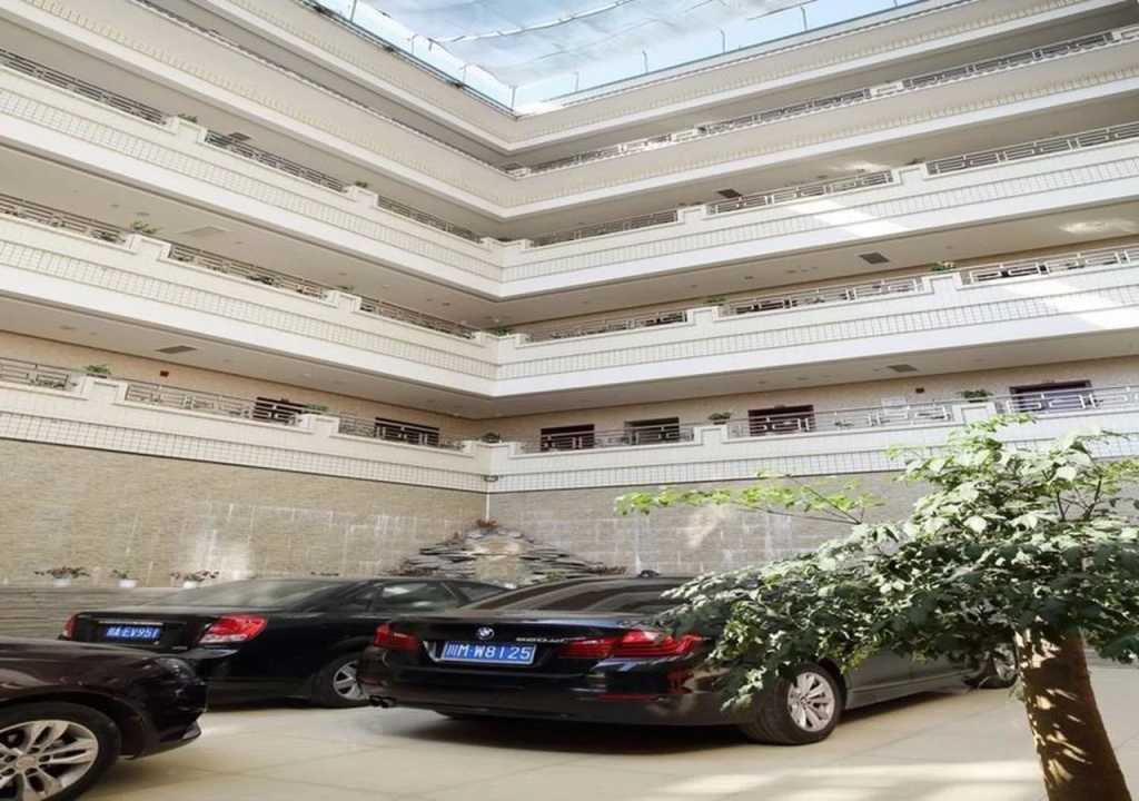 yiantaisheng hotel co ltd