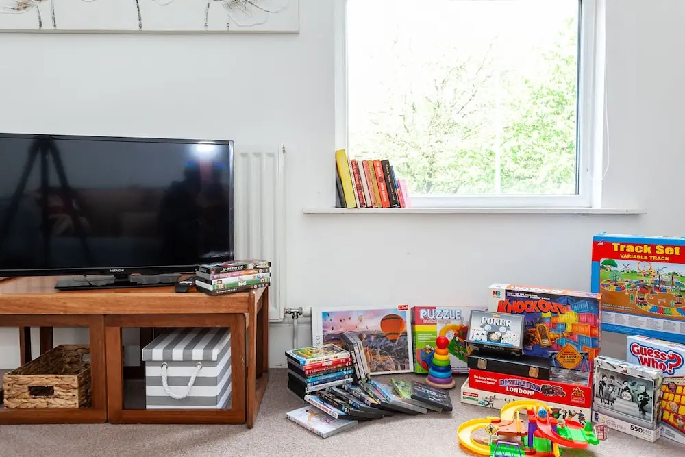 5 Bed House near Manchester