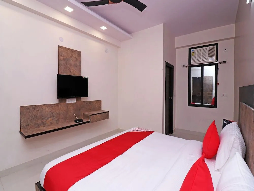 OYO Flagship 19349 Sector 7 Dwarka