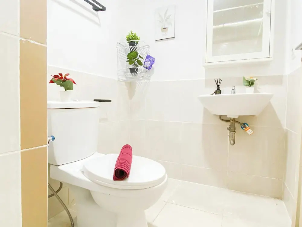 Neat Style 2Br Apartment Meikarta