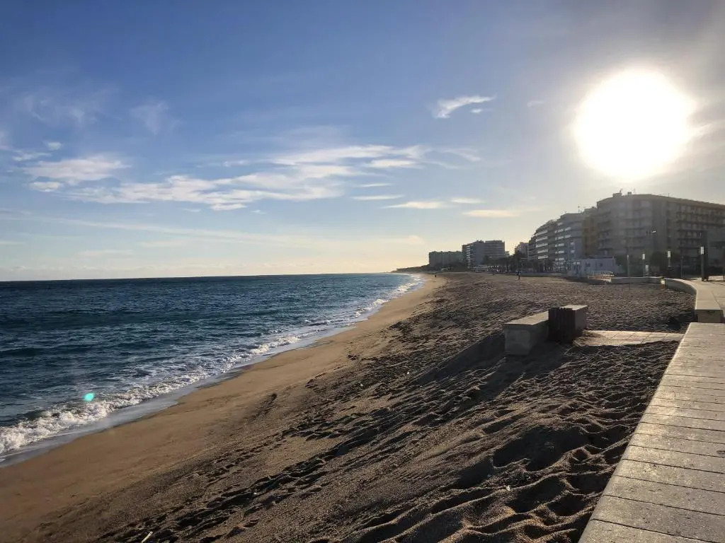 Apartment With one Bedroom in Blanes, With Wonderful City View and Furnished Terrace - 100 m From the Beach
