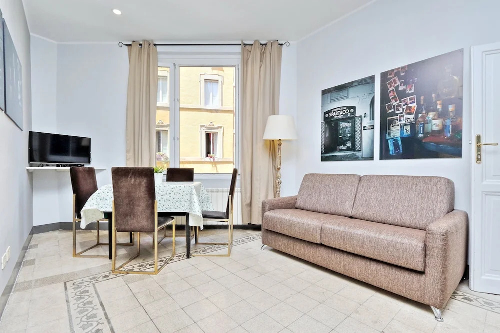 Restart Accomodations Zingari Rome