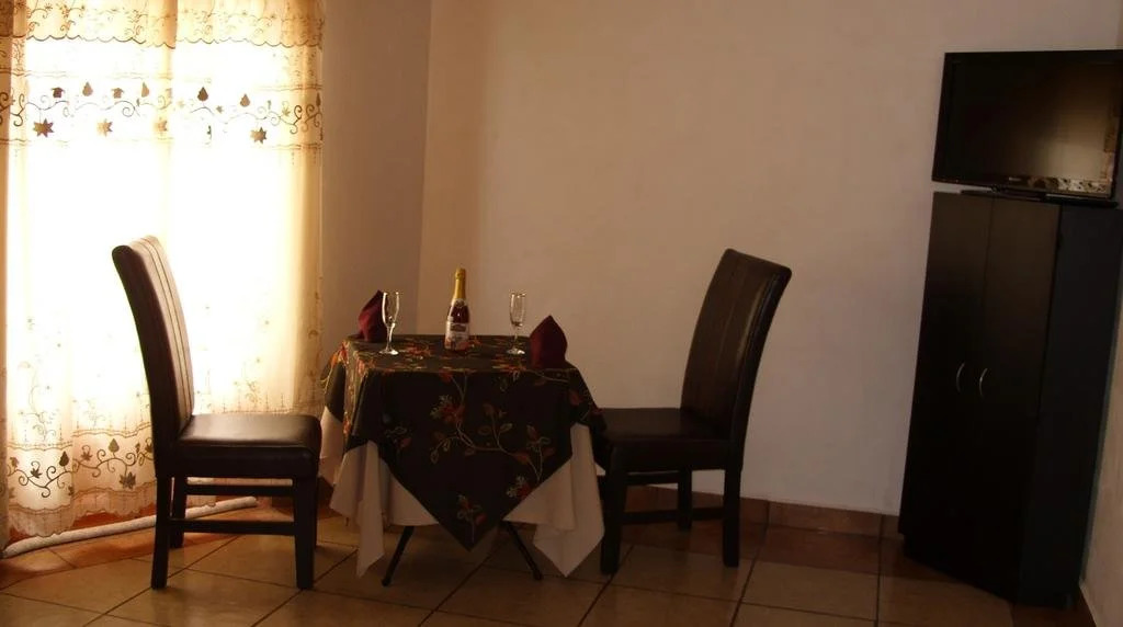 Casa Celia Hotel Restaurante